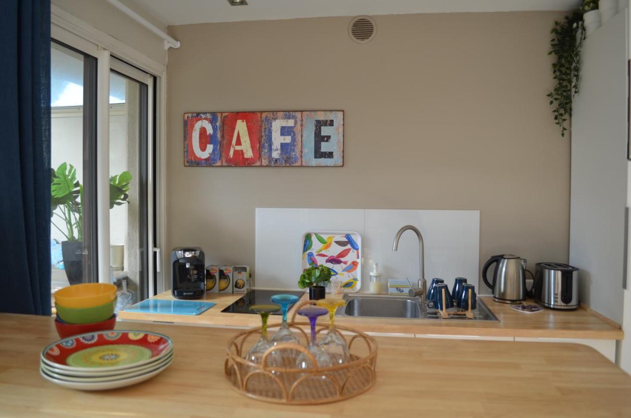 Charmant Appartement A 350M De La Plage Et Du Port เฟรฌูส ภายนอก รูปภาพ