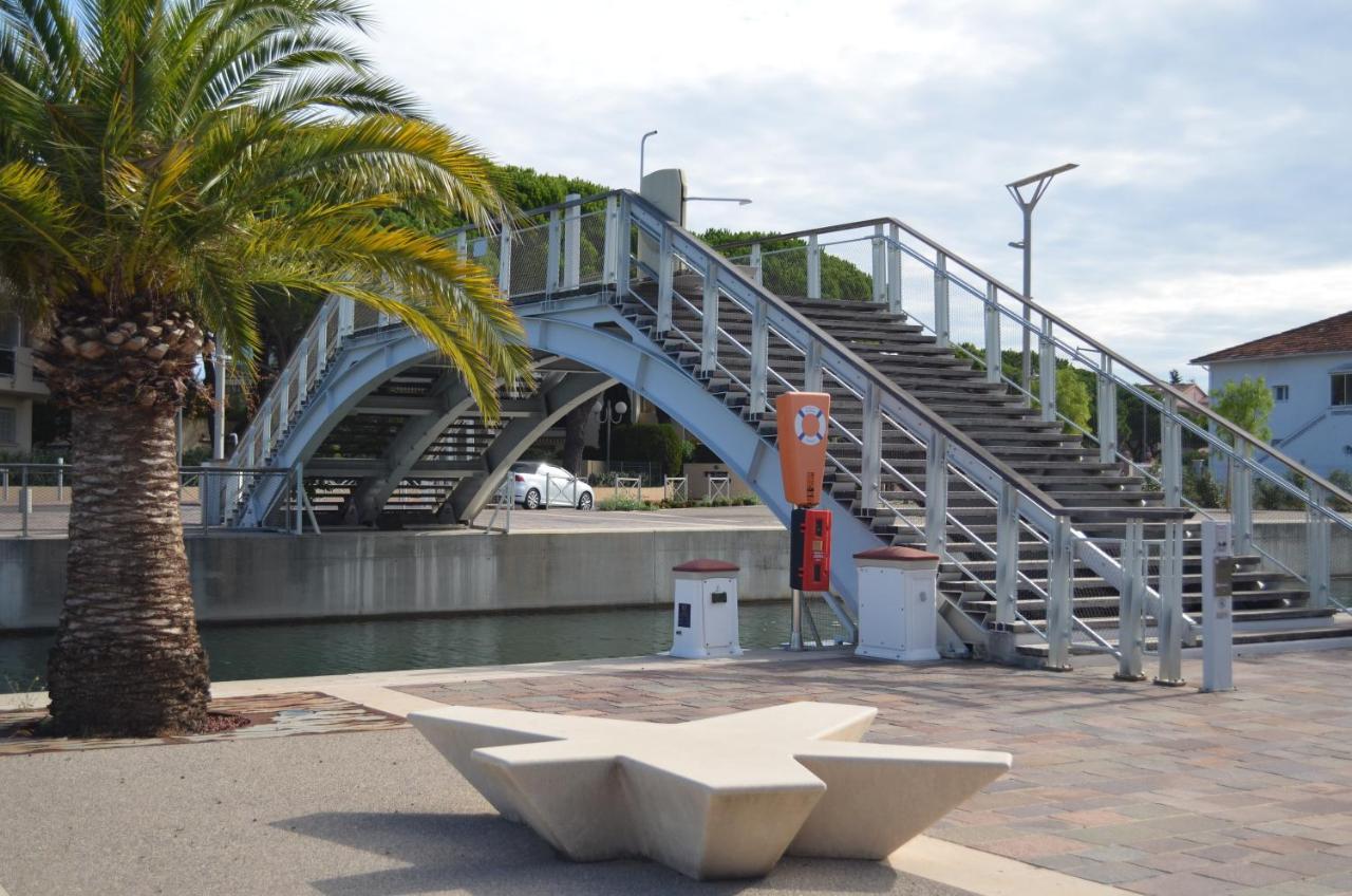 Charmant Appartement A 350M De La Plage Et Du Port เฟรฌูส ภายนอก รูปภาพ