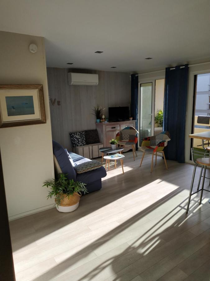 Charmant Appartement A 350M De La Plage Et Du Port เฟรฌูส ภายนอก รูปภาพ